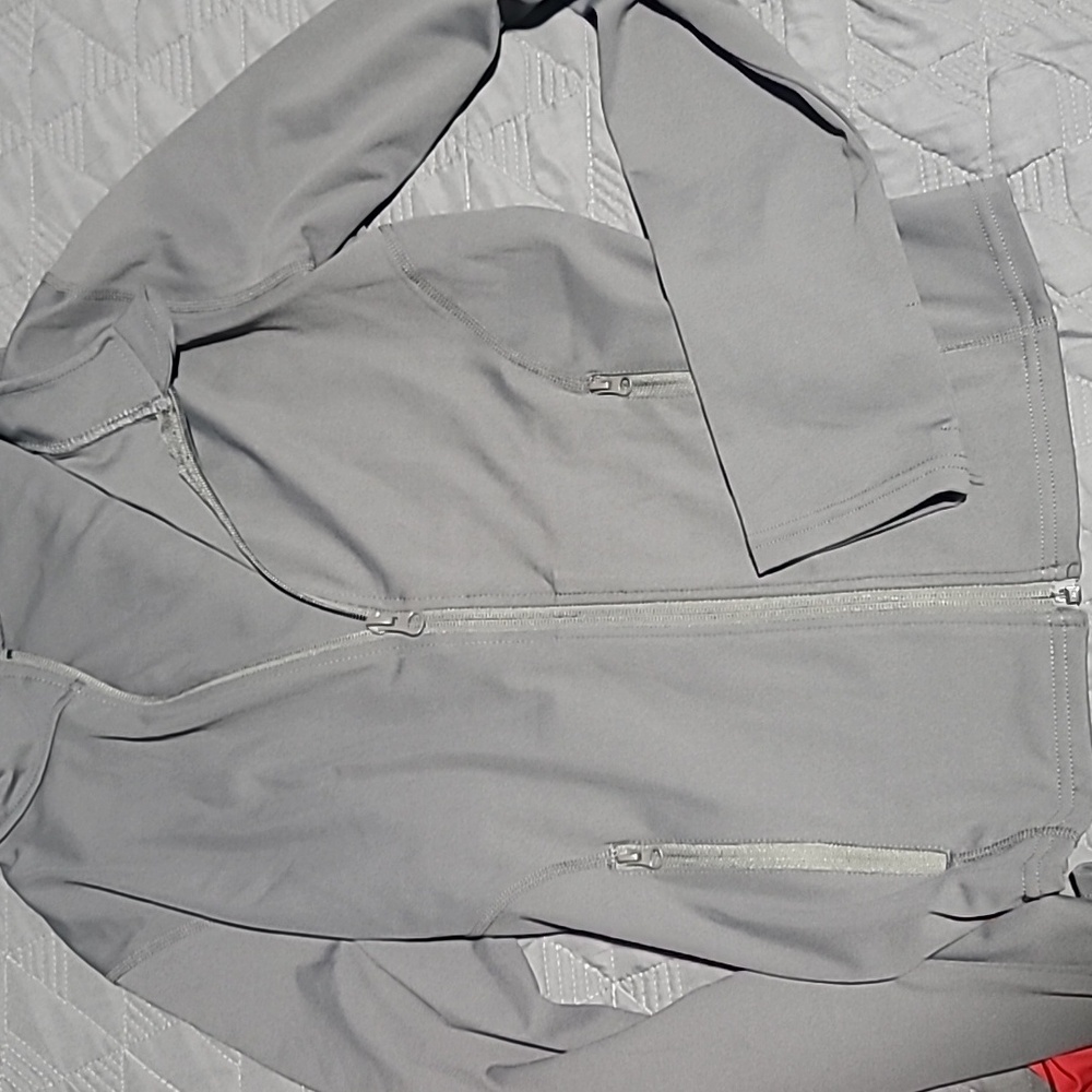 Activewear Zip Up